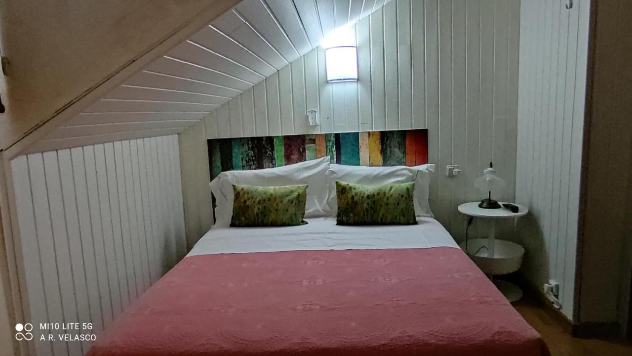 Hostal Martin - Sanabria Ribadelago Ngoại thất bức ảnh