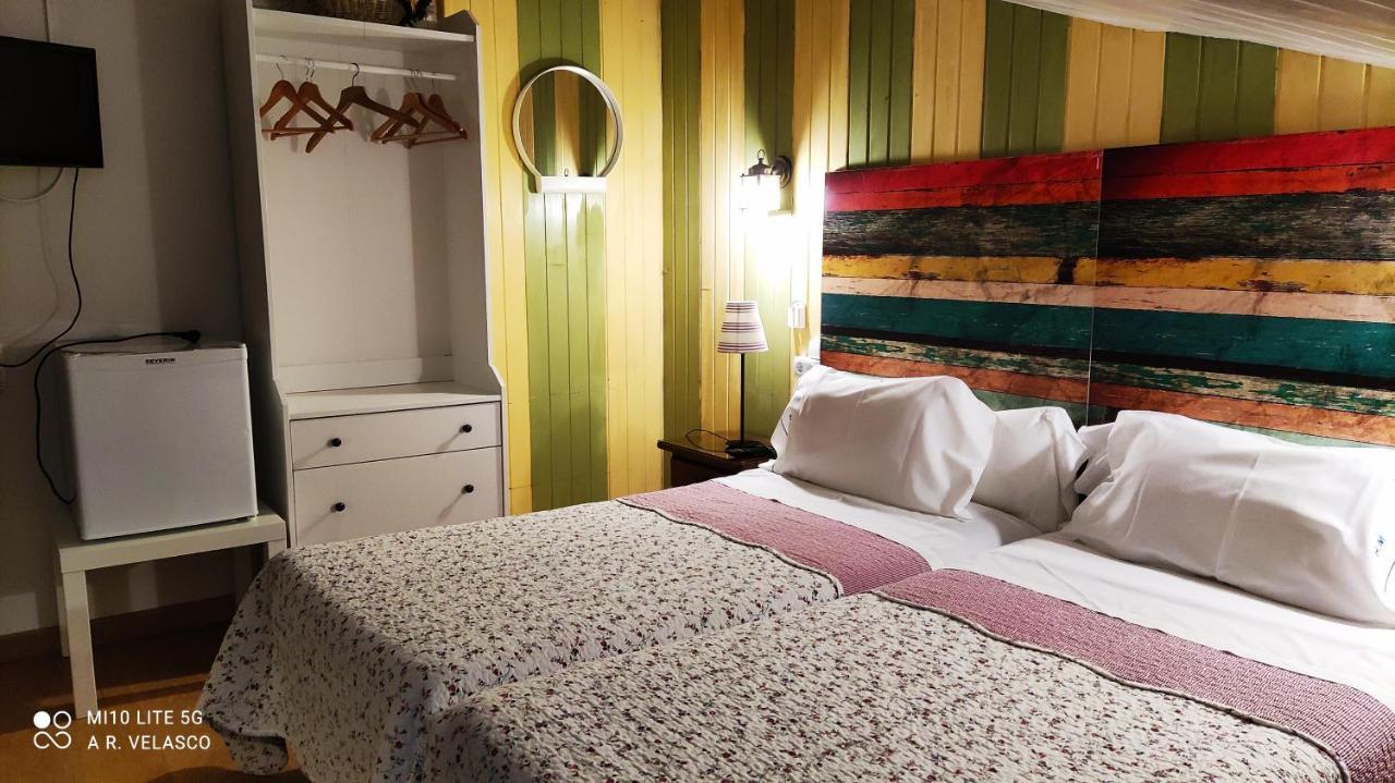 Hostal Martin - Sanabria Ribadelago Ngoại thất bức ảnh