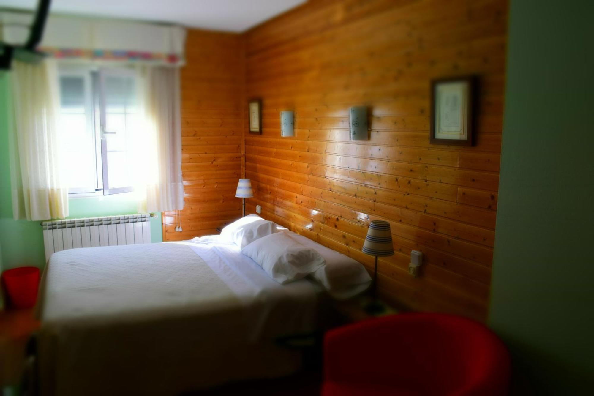 Hostal Martin - Sanabria Ribadelago Ngoại thất bức ảnh