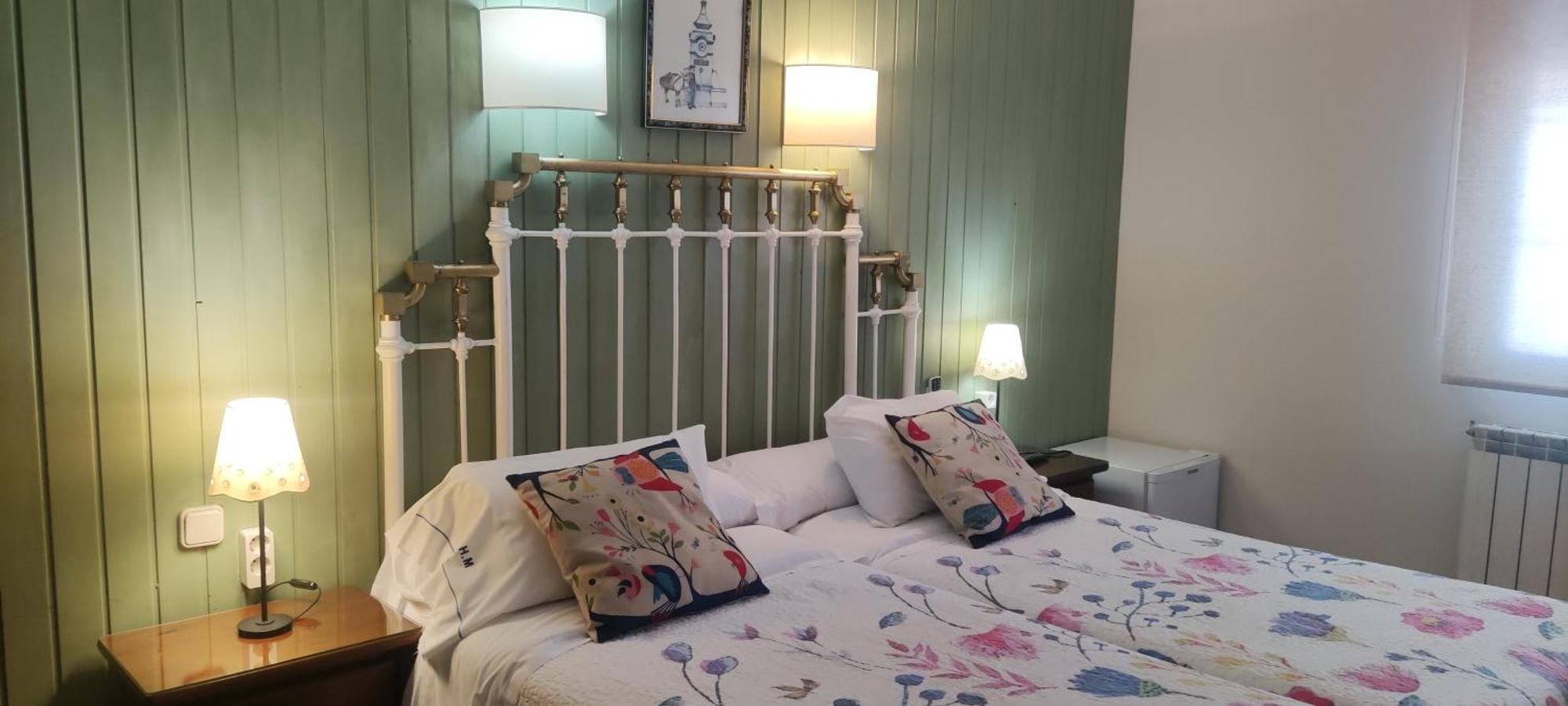 Hostal Martin - Sanabria Ribadelago Ngoại thất bức ảnh