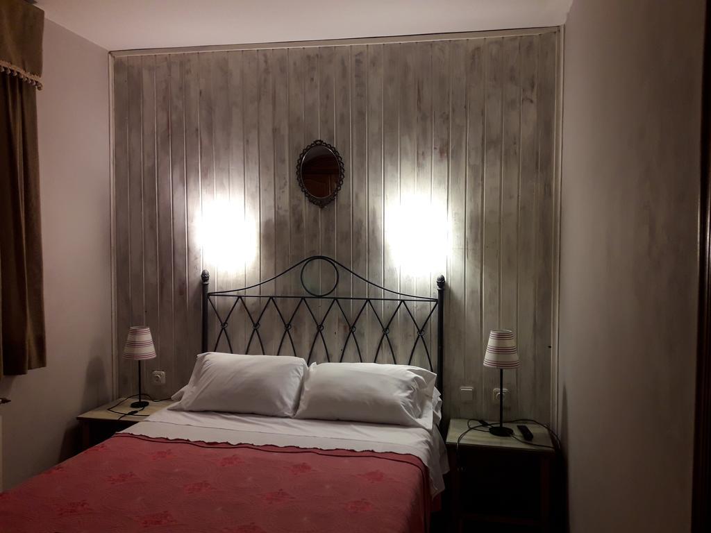 Hostal Martin - Sanabria Ribadelago Ngoại thất bức ảnh