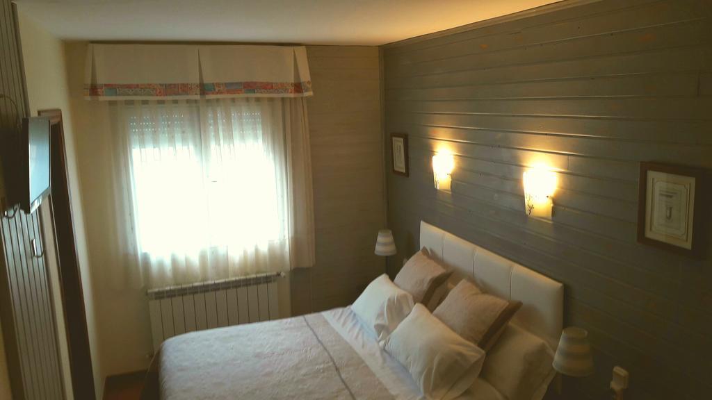 Hostal Martin - Sanabria Ribadelago Ngoại thất bức ảnh