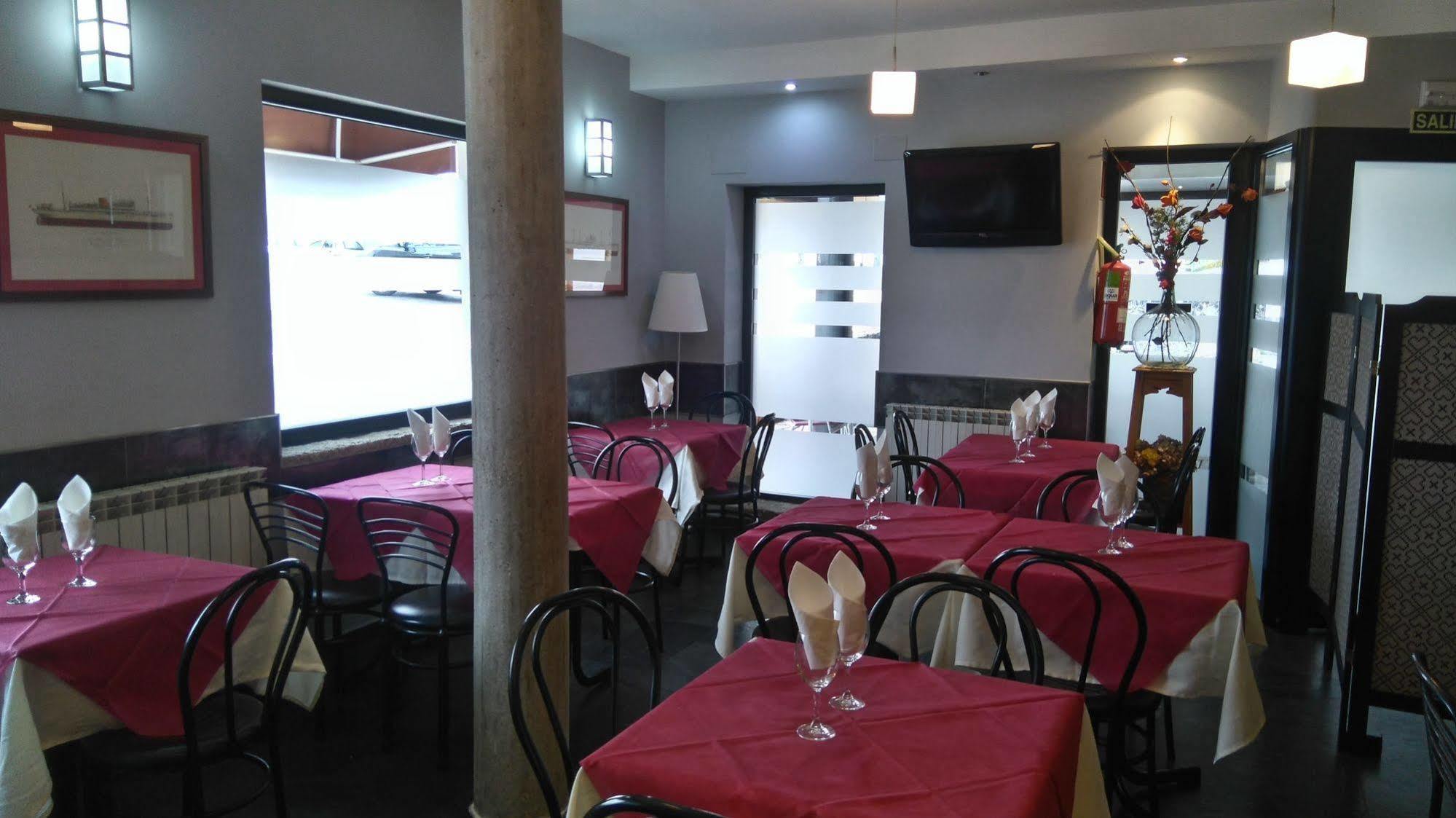 Hostal Martin - Sanabria Ribadelago Ngoại thất bức ảnh