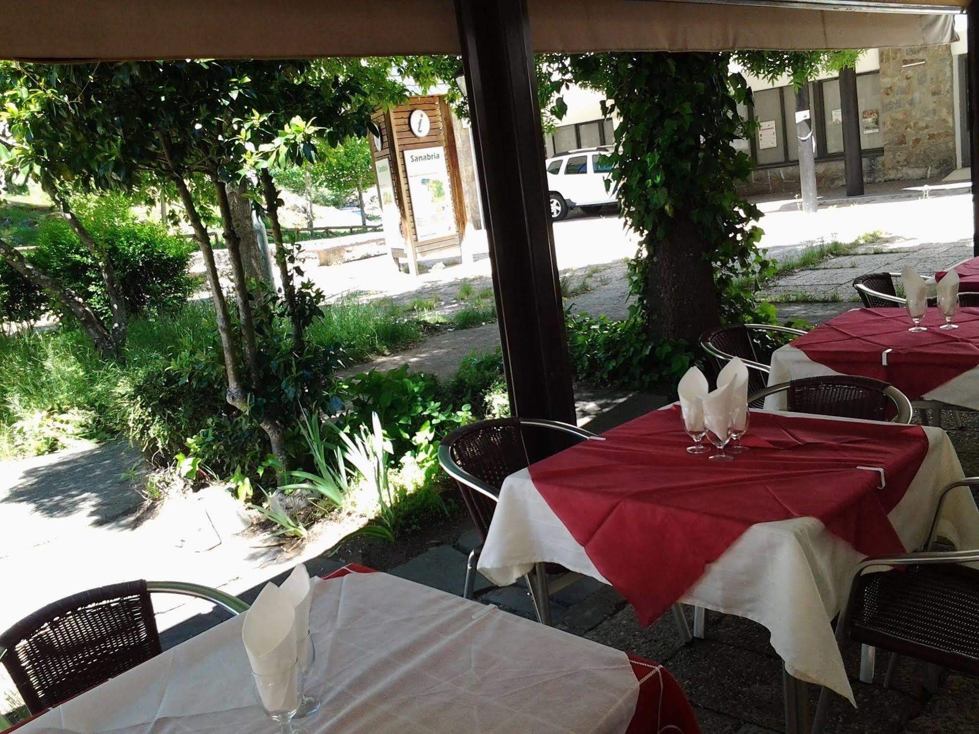 Hostal Martin - Sanabria Ribadelago Ngoại thất bức ảnh